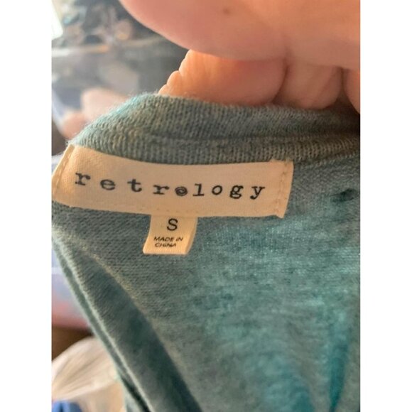 🌸3/$15🌸Light Green Long Sleeve Blouse with Knot sz  Small - Picture 5 of 5